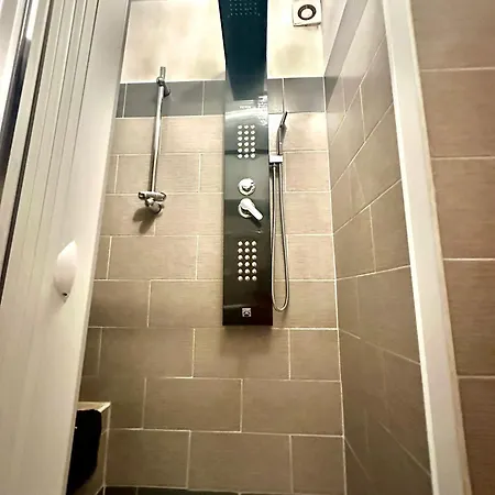 150 Meters From The Colosseum - Appartmento Gladiatore Apartman Róma